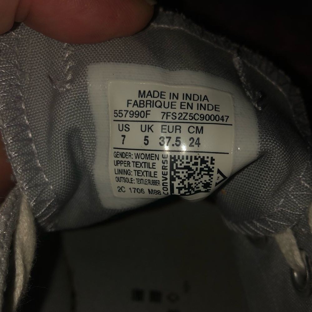 Converse - Picture 6 of 6